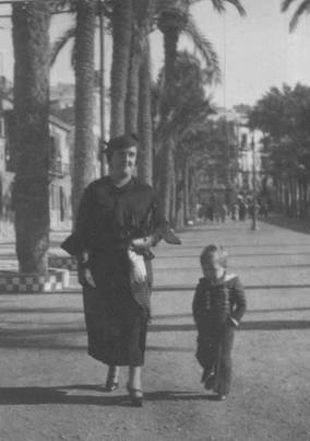 En Cartagena con Gonza en 1.934.