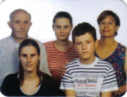 Con mi familia en el a�o 2.000.